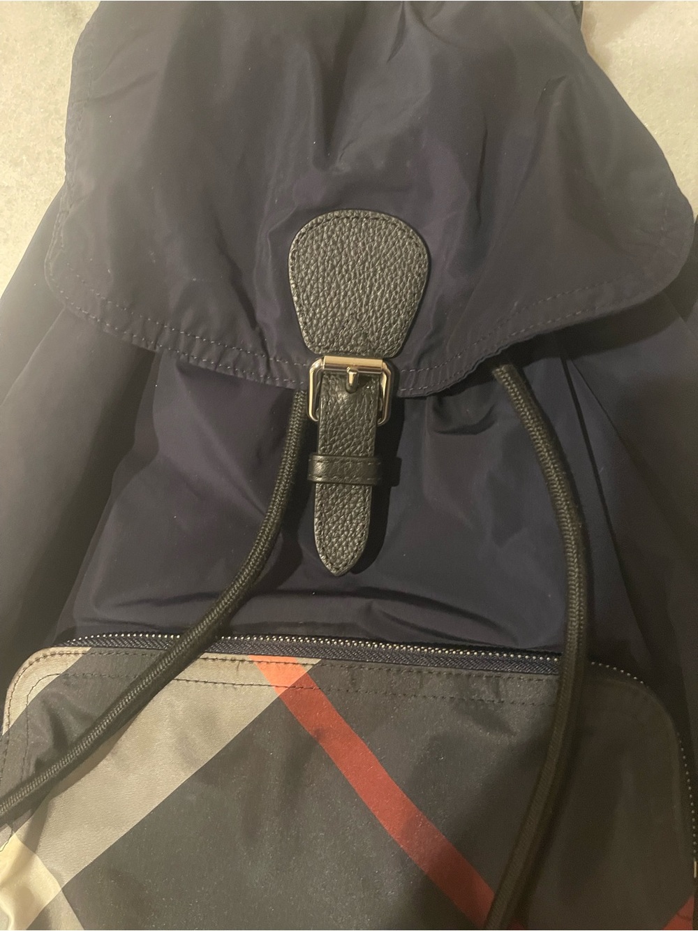 Authentic Burberry Navy Check Drawstring Backpack - Picture 3 of 7